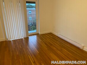 134 Summer St, Unit 45 in Malden, MA - Building Photo - Building Photo