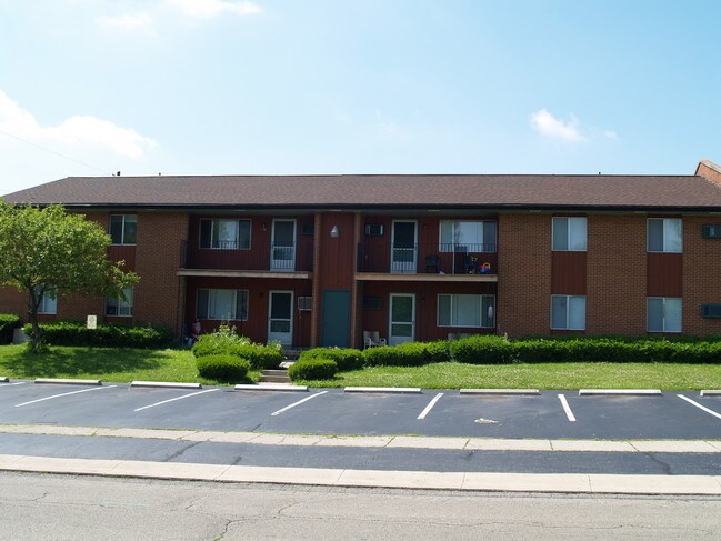 Applecreek Apartments in New Carlisle, OH - Building Photo - Lobby