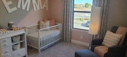 5750 W Raymond St in Phoenix, AZ - Building Photo - Building Photo