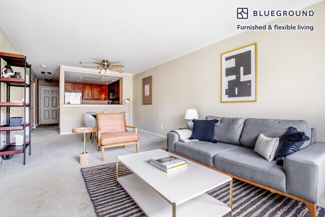 1510 Vista Club Cir-Unit -FL2-ID411 in Santa Clara, CA - Building Photo - Building Photo