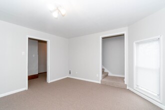 515 Franklin St in Cedar Falls, IA - Building Photo - Building Photo