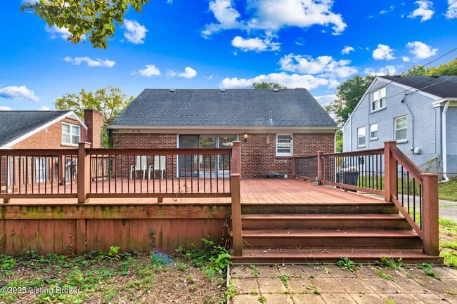 3305 Eagle Pass in Louisville, KY - Building Photo - Building Photo