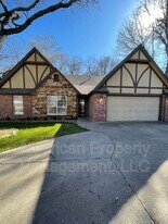 5512 Columbia Ct in Tulsa, OK - Building Photo