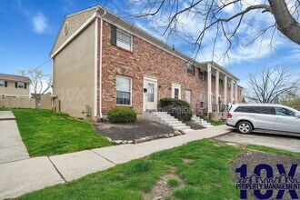 141 Beacon Run W in Columbus, OH - Building Photo - Building Photo