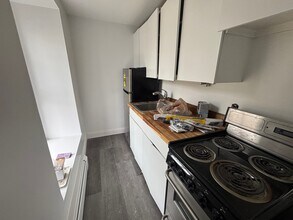 13 S Russell St, Unit 6 in Boston, MA - Building Photo - Building Photo