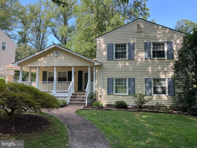 2234 Senseney Ln in Falls Church, VA - Building Photo - Building Photo