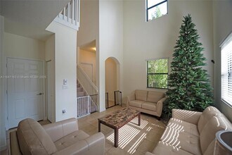 532 SE 34th Terrace in Homestead, FL - Building Photo - Building Photo