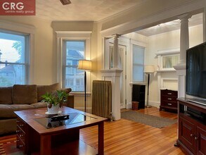 17 Stanley Ave in Medford, MA - Foto de edificio - Building Photo