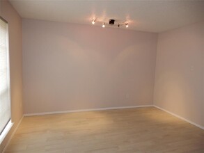 1715 Moritz Dr in Houston, TX - Building Photo - Building Photo