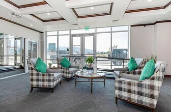 Seasons at Murray Crossing in Murray, UT - Foto de edificio - Building Photo