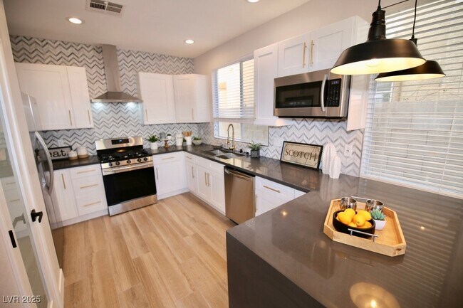 property at 1838 Thunder Mountain Dr