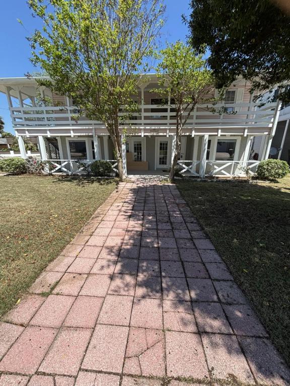 property at 14108 Pelican St