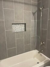 216 S Clay Ave, Unit 2S in Kirkwood, MO - Building Photo - Building Photo