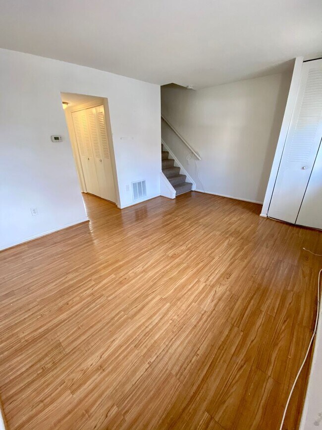 2 Heritage Ct in Annapolis, MD - Building Photo - Building Photo