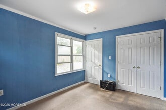 811 US-9 in Lanoka Harbor, NJ - Building Photo - Building Photo