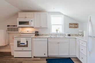 905 Hill St, Unit ID1397964P in Bristol, TN - Building Photo - Building Photo