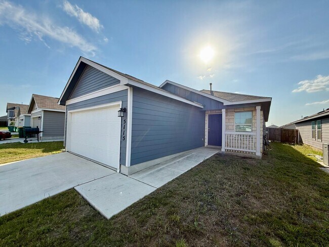 5115 Hornbeck Hts in Converse, TX - Building Photo - Building Photo
