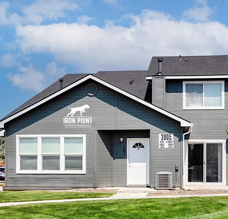 4015 Idaho Ave in Caldwell, ID - Building Photo