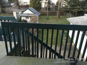 13005-13100 AvenueUpper in Surrey, BC - Building Photo - Building Photo