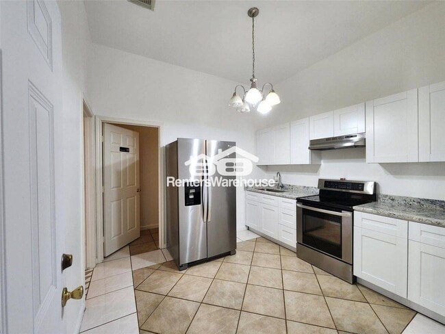 5027 Creekmont Dr in Houston, TX - Building Photo - Building Photo