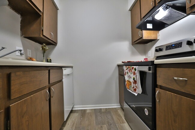 Hollybrook Apartments