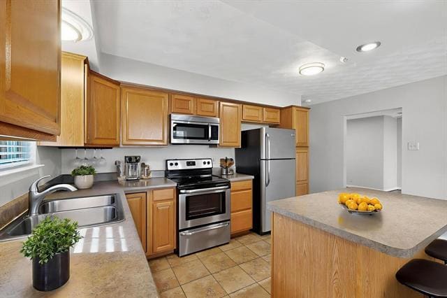 11033 Wyatt St in Dallas, TX - Building Photo - Building Photo
