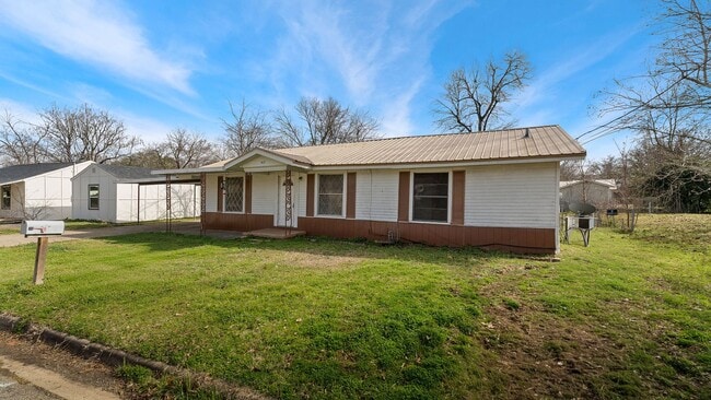 412 Anderson St in New Boston, TX - Building Photo - Building Photo