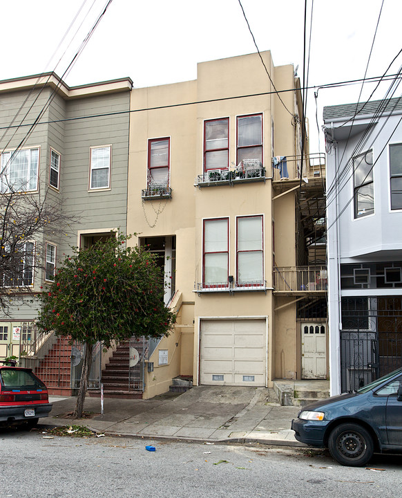 818-820 Treat Ave in San Francisco, CA - Building Photo