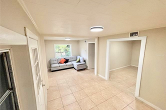 823 N Arlington Ave in DeLand, FL - Building Photo - Building Photo