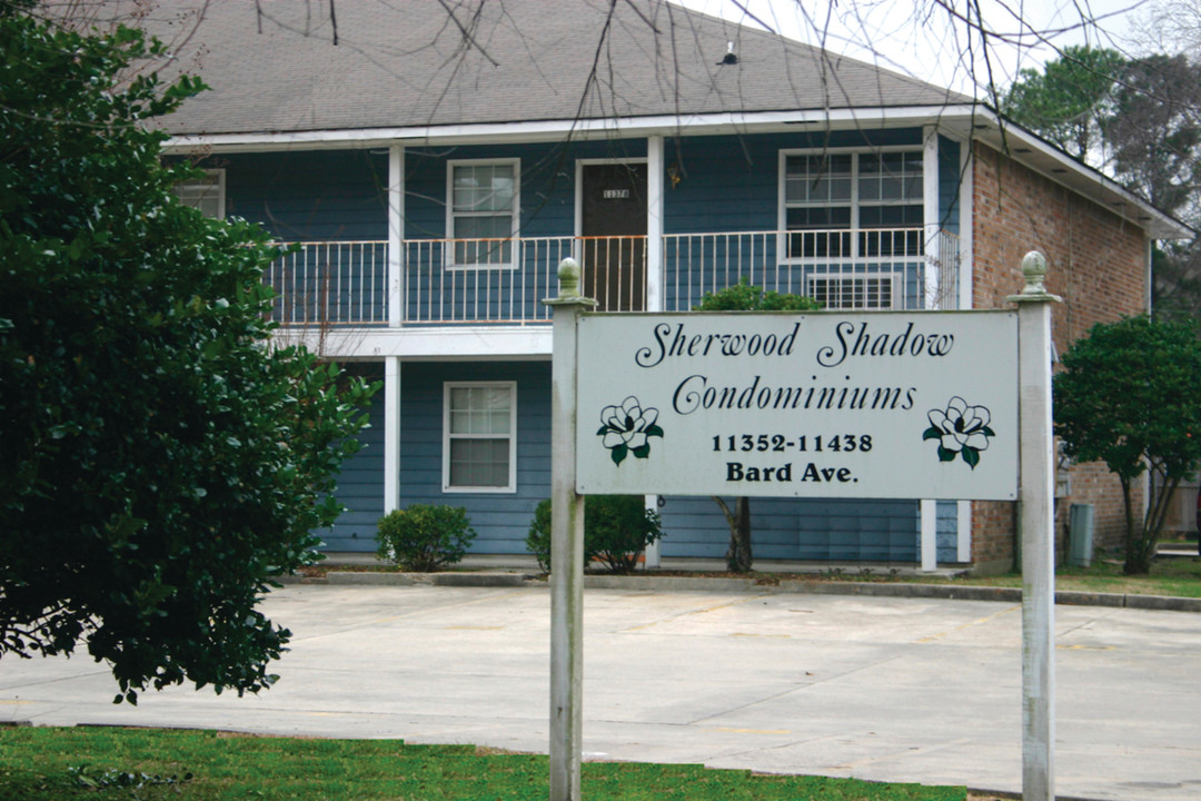 Sherwood Shadow Condos in Baton Rouge, LA - Building Photo