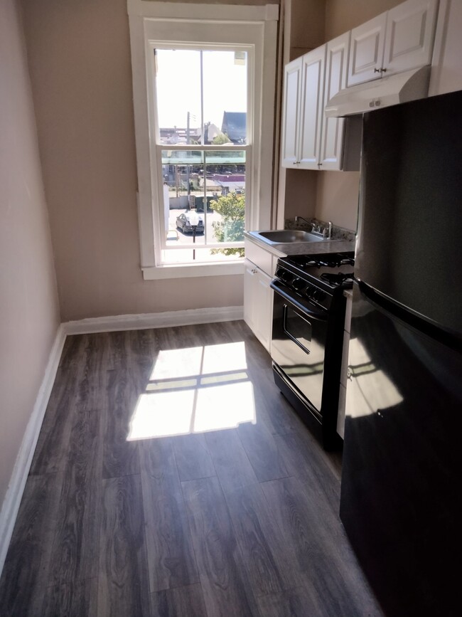property at 2018 N Charles St