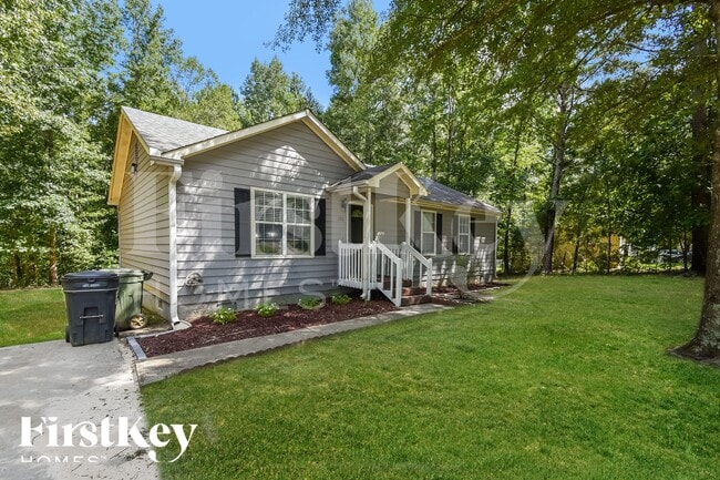 176 Shadow Wood Dr in Douglasville, GA - Foto de edificio - Building Photo