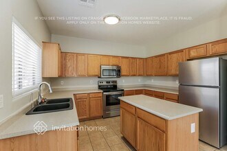 6233 S 15th Dr in Phoenix, AZ - Building Photo - Building Photo