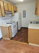 75 Scotch Pond Pl, Unit 31 in Quincy, MA - Foto de edificio - Building Photo