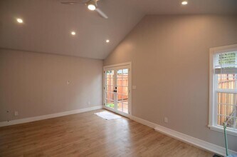 1109 Pine St in Menlo Park, CA - Building Photo - Building Photo