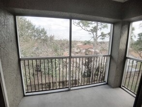 12603 Crest Springs Ln in Orlando, FL - Foto de edificio - Building Photo