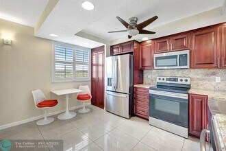 1805 Eleuthera Point in Coconut Creek, FL - Building Photo - Building Photo