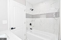 2644 E Hoffman St photo'