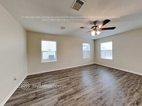 8626 Doskocil Dr in Houston, TX - Building Photo - Building Photo