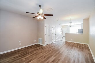 3587 Lone Tree Ln in Jacksonville, FL - Building Photo - Building Photo