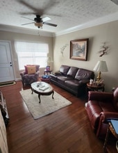 516 Persimmon Ln in Bridgeport, WV - Building Photo - Building Photo