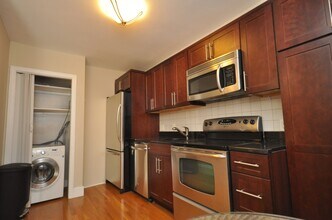 218 Newbury St, Unit 4R in Boston, MA - Foto de edificio - Building Photo