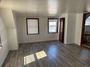 4745 Lind St in Norfolk, VA - Building Photo - Building Photo