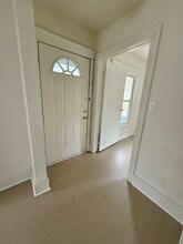 190 W Miller Ave-Unit -Lower in Akron, OH - Building Photo - Building Photo