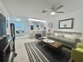 1801 Huldy St in Houston, TX - Building Photo - Building Photo