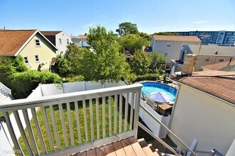 80 Sagamore St-Unit -# 2 in Revere, MA - Building Photo - Building Photo