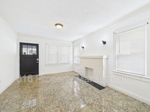 5046 Michigan Ave in Kansas City, MO - Building Photo - Building Photo