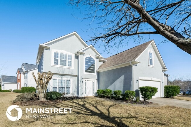 2022 Santenay Dr S W in Marietta, GA - Building Photo - Building Photo