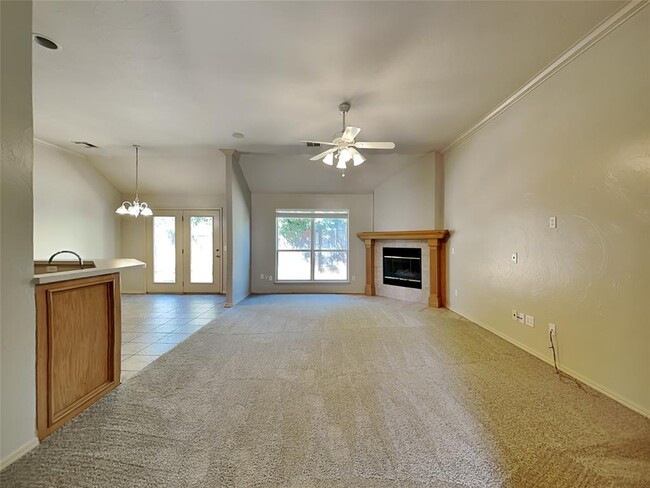 10113 Carnie Cir in Yukon, OK - Building Photo - Building Photo