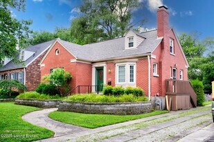 442 Bauer Ave in St Matthews, KY - Building Photo